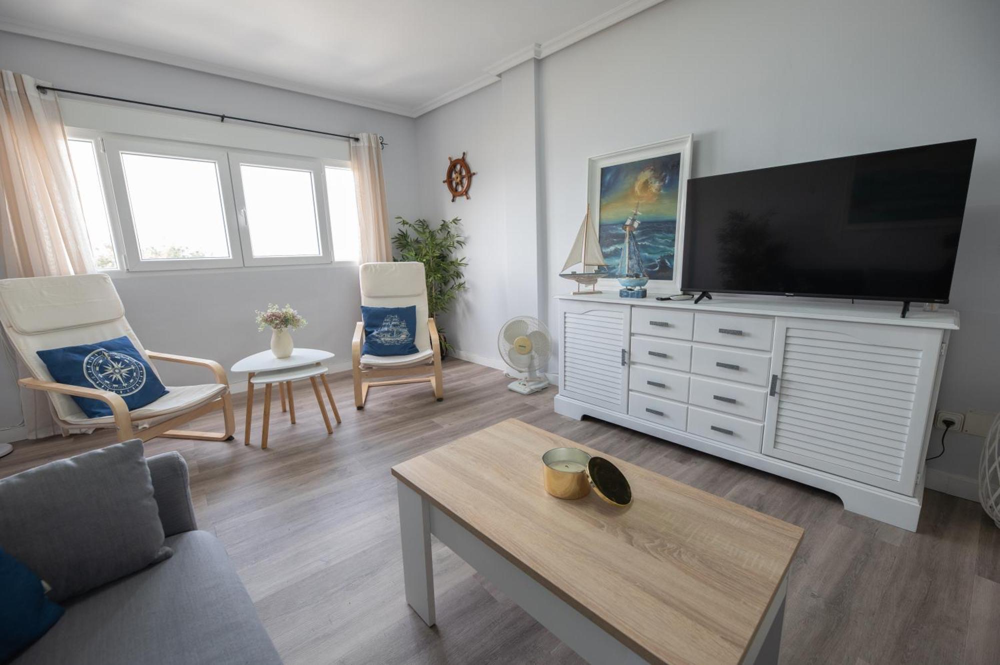 El Embarcadero Apartment Pedrena Luaran gambar