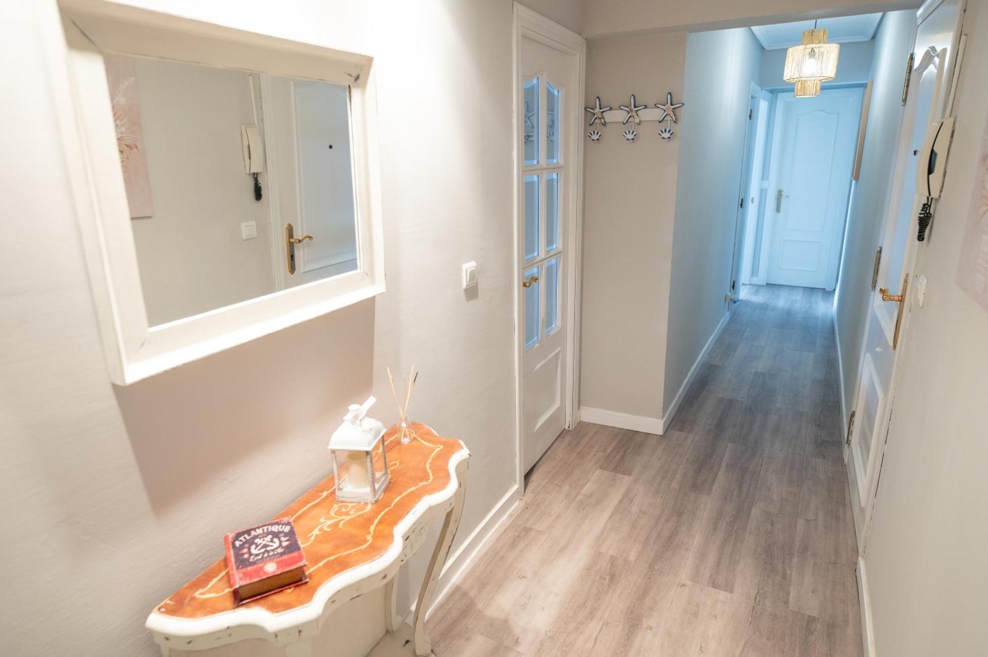 El Embarcadero Apartment Pedrena Luaran gambar